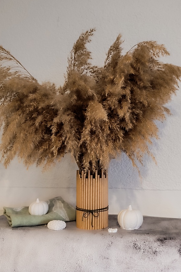 DIY Strohhalmvase